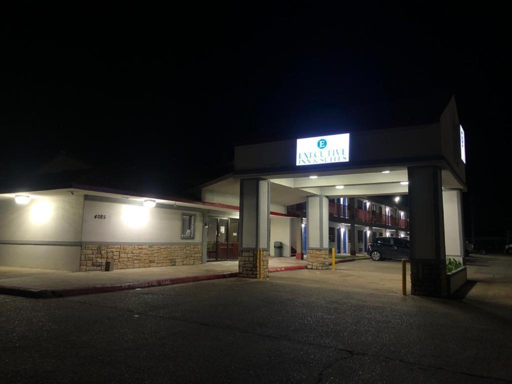 Executive Inn & Suites Μπόμοντ Εξωτερικό φωτογραφία